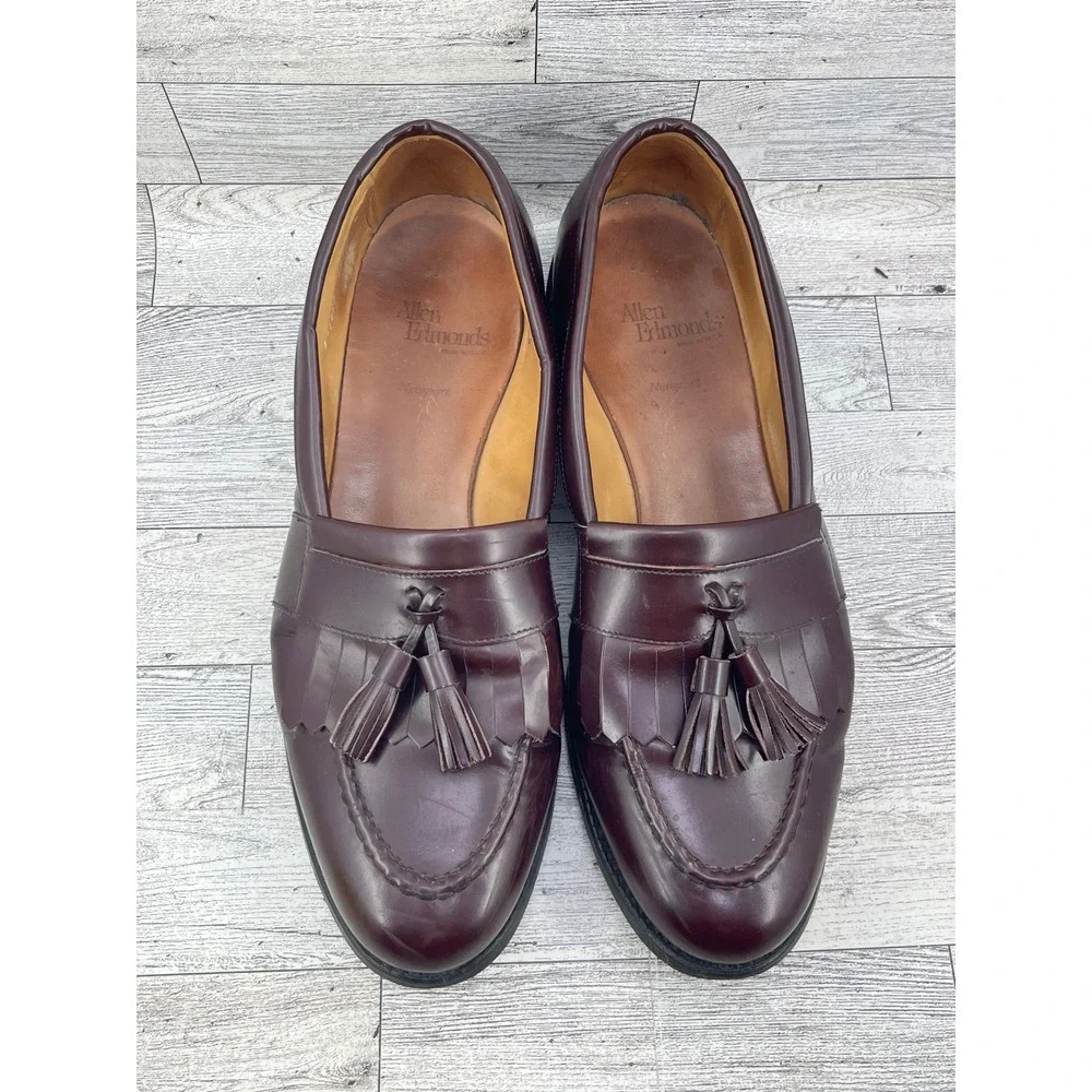 Allen Edmonds Newport Men Sz 11B Burgundy Leather Kiltie Tassel Loafers USA Made